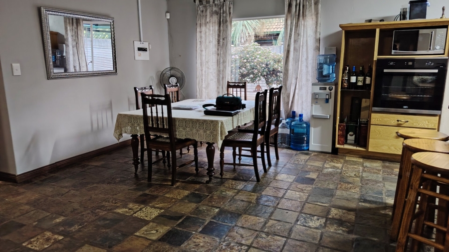 5 Bedroom Property for Sale in Eldoraigne Gauteng