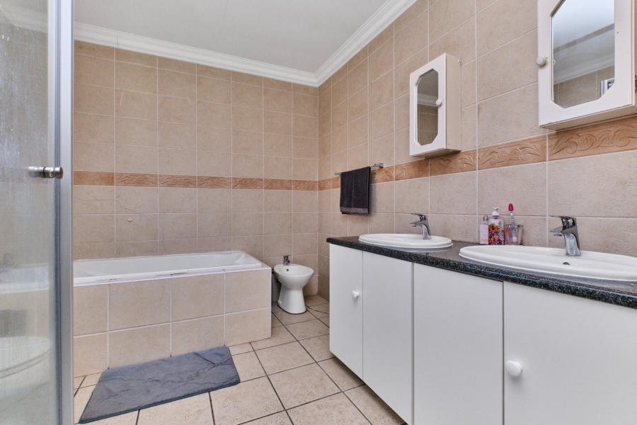3 Bedroom Property for Sale in Randpark Ridge Gauteng