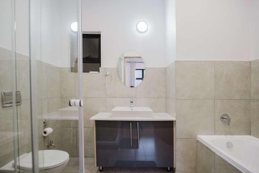2 Bedroom Property for Sale in Ormonde Gauteng