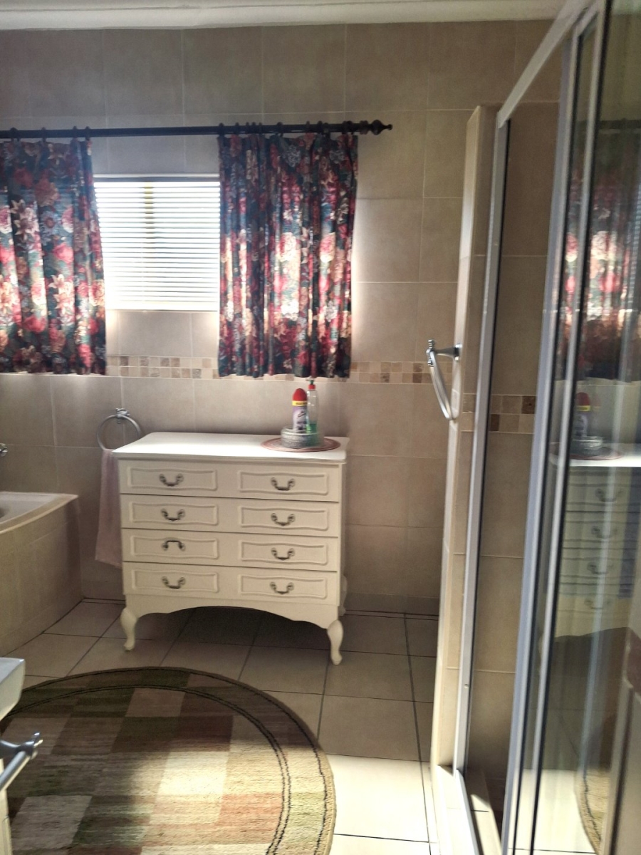 3 Bedroom Property for Sale in Northmead Gauteng