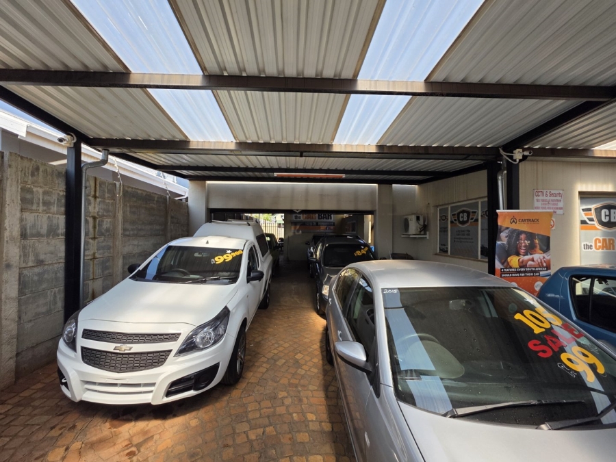 5 Bedroom Property for Sale in Sinoville Gauteng