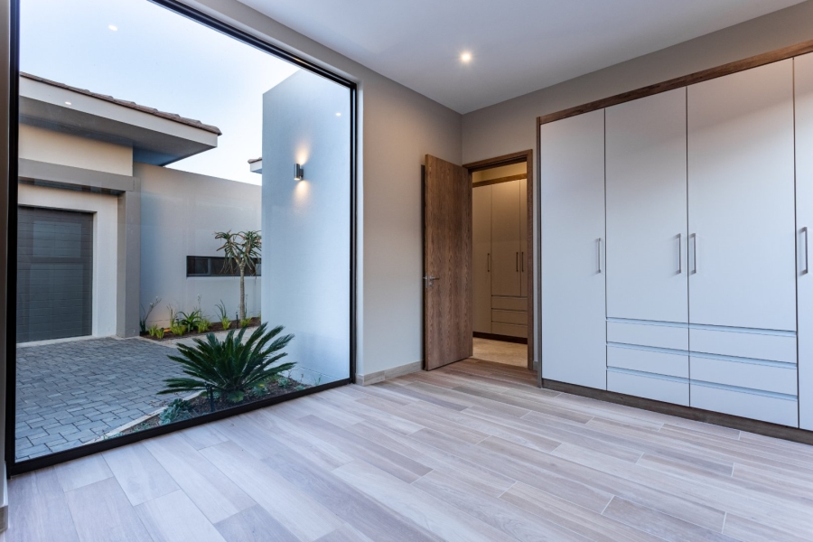 4 Bedroom Property for Sale in Lombardy Gauteng