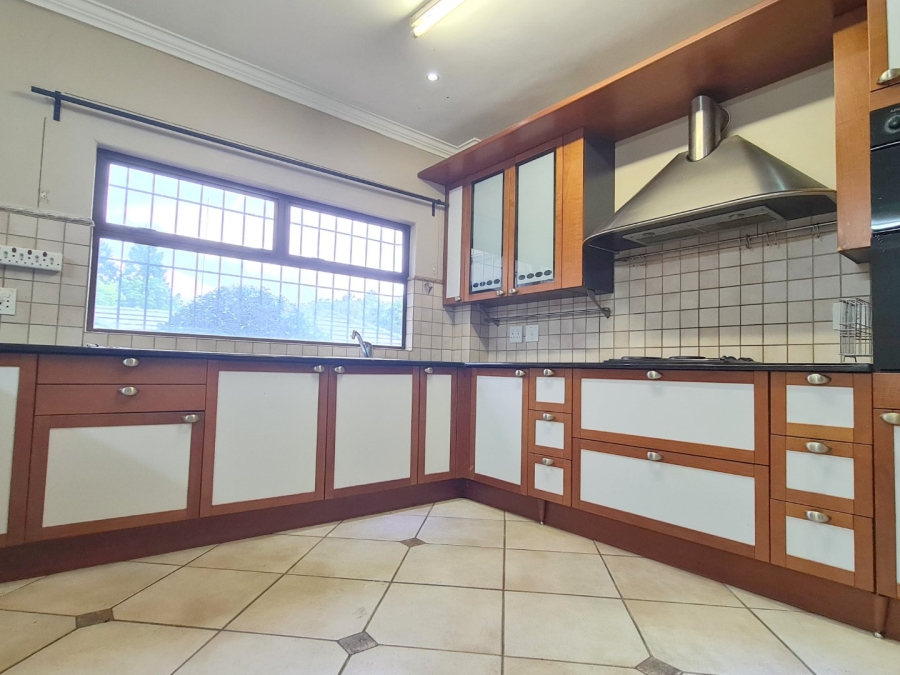 4 Bedroom Property for Sale in Wapadrand Gauteng