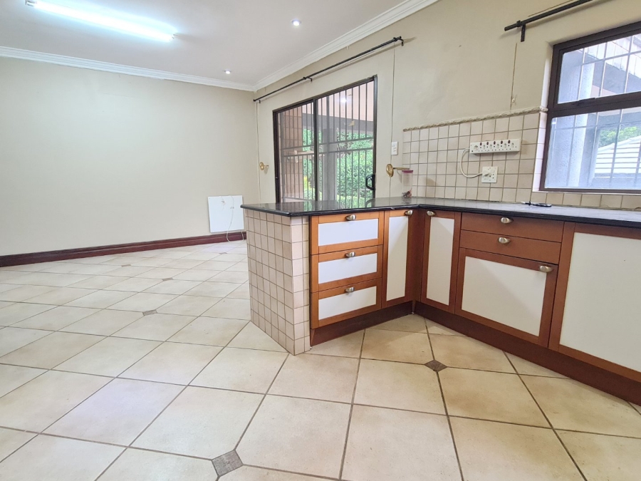 4 Bedroom Property for Sale in Wapadrand Gauteng