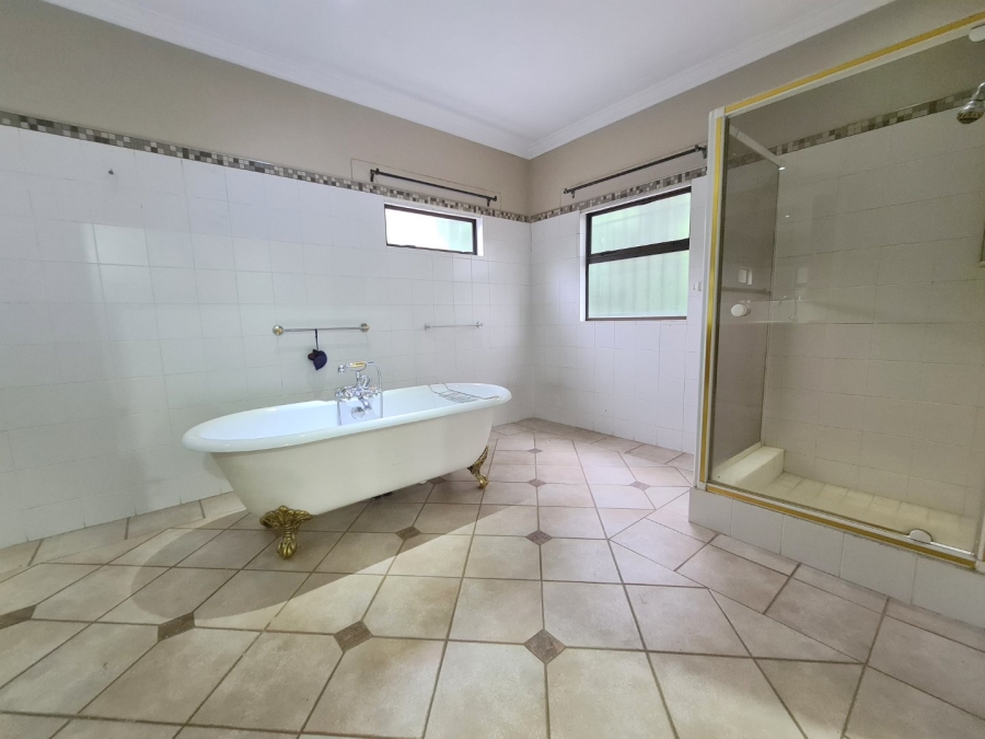 4 Bedroom Property for Sale in Wapadrand Gauteng