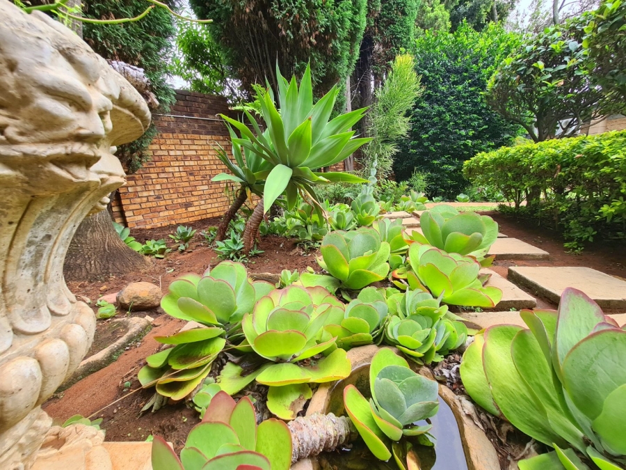 4 Bedroom Property for Sale in Wapadrand Gauteng