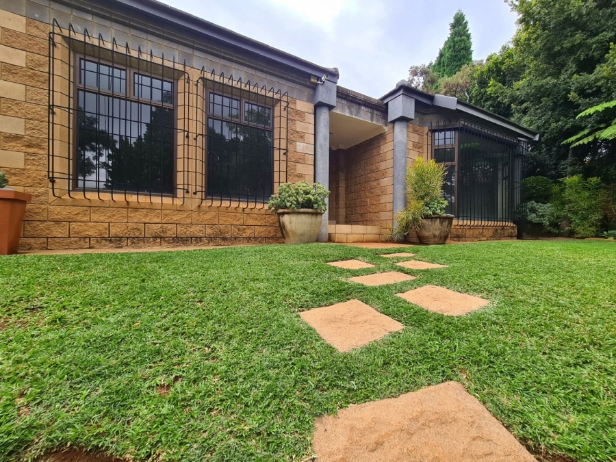 4 Bedroom Property for Sale in Wapadrand Gauteng
