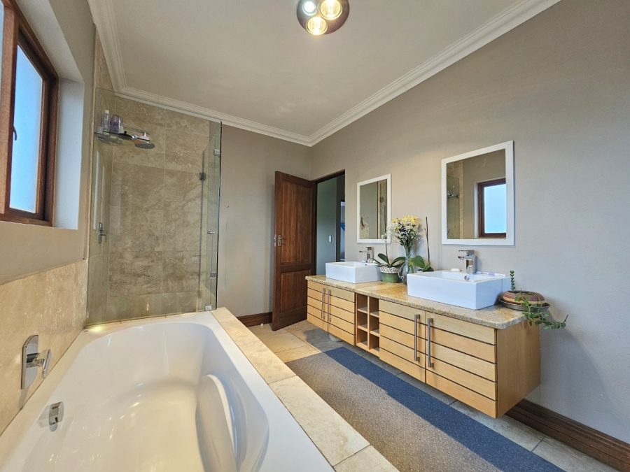 4 Bedroom Property for Sale in Lombardy Gauteng