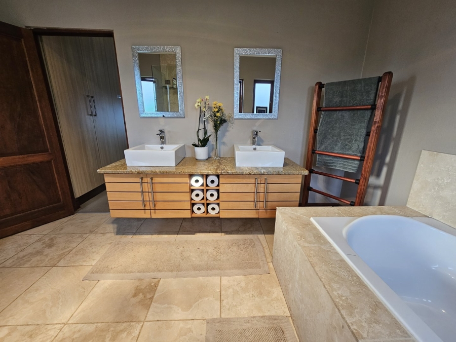 4 Bedroom Property for Sale in Lombardy Gauteng