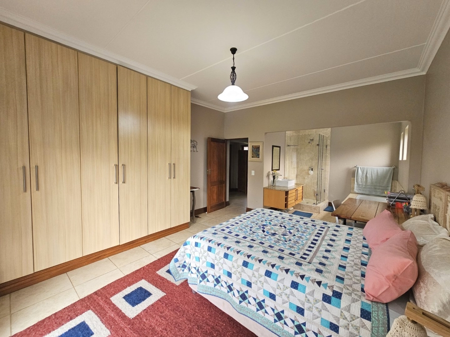 4 Bedroom Property for Sale in Lombardy Gauteng