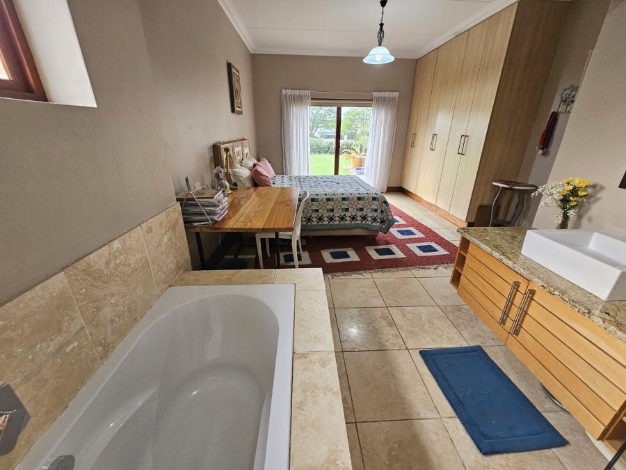 4 Bedroom Property for Sale in Lombardy Gauteng
