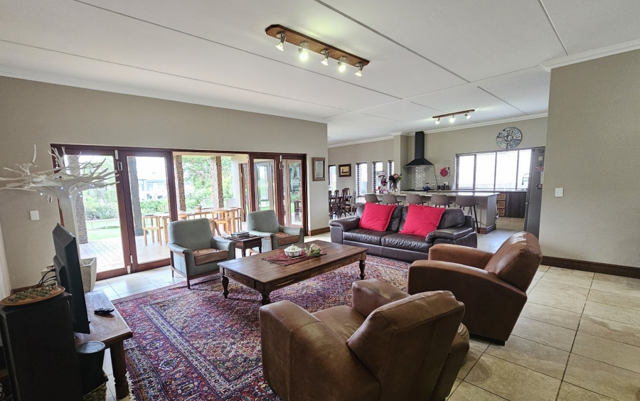 4 Bedroom Property for Sale in Lombardy Gauteng