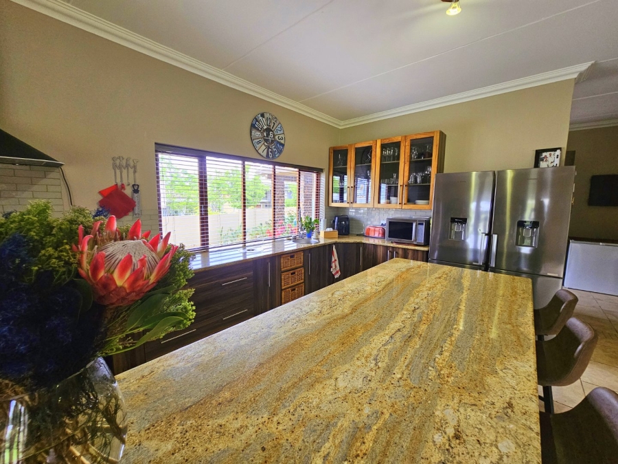 4 Bedroom Property for Sale in Lombardy Gauteng