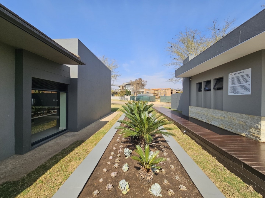 4 Bedroom Property for Sale in Lombardy Gauteng