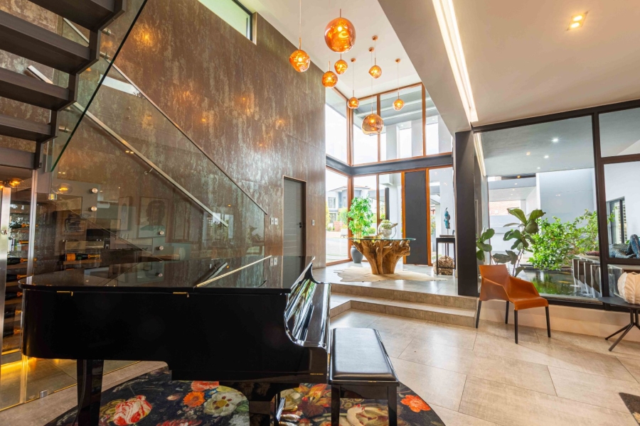 5 Bedroom Property for Sale in Lombardy Gauteng