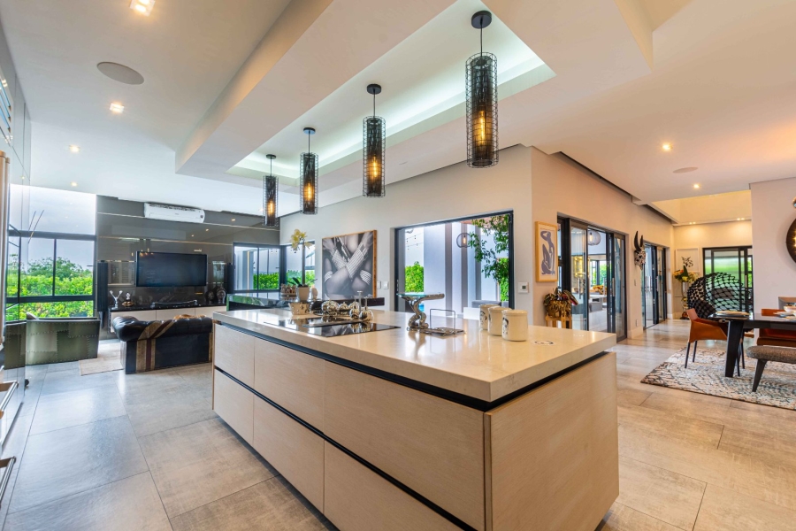 5 Bedroom Property for Sale in Lombardy Gauteng