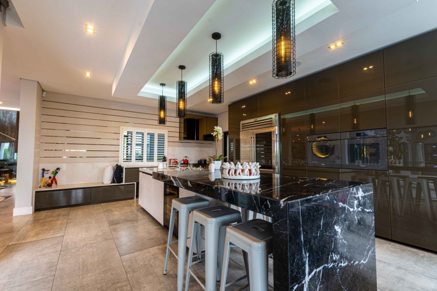 5 Bedroom Property for Sale in Lombardy Gauteng