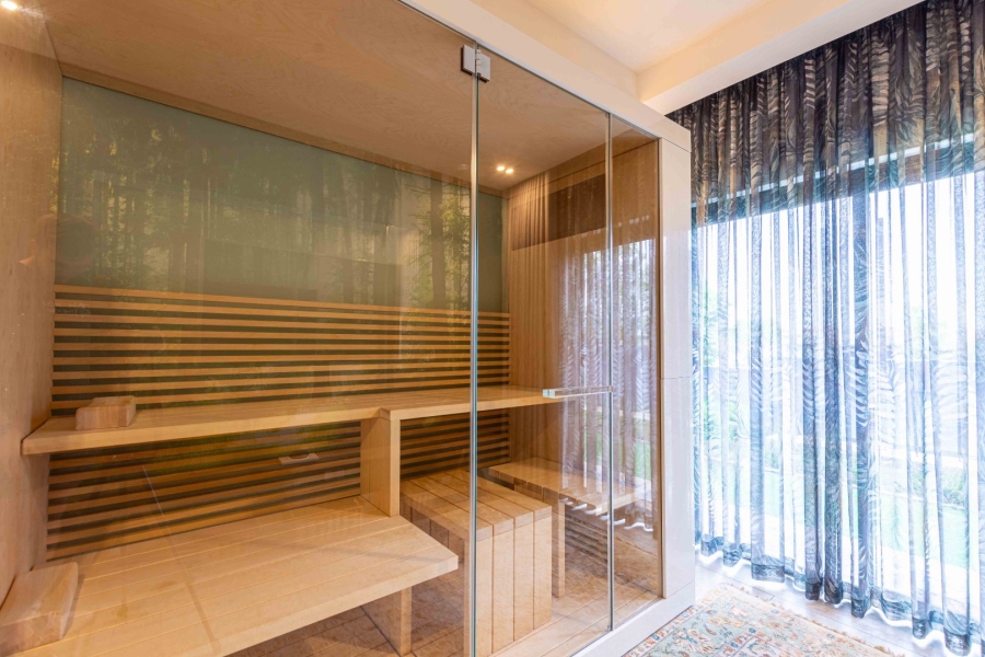 5 Bedroom Property for Sale in Lombardy Gauteng