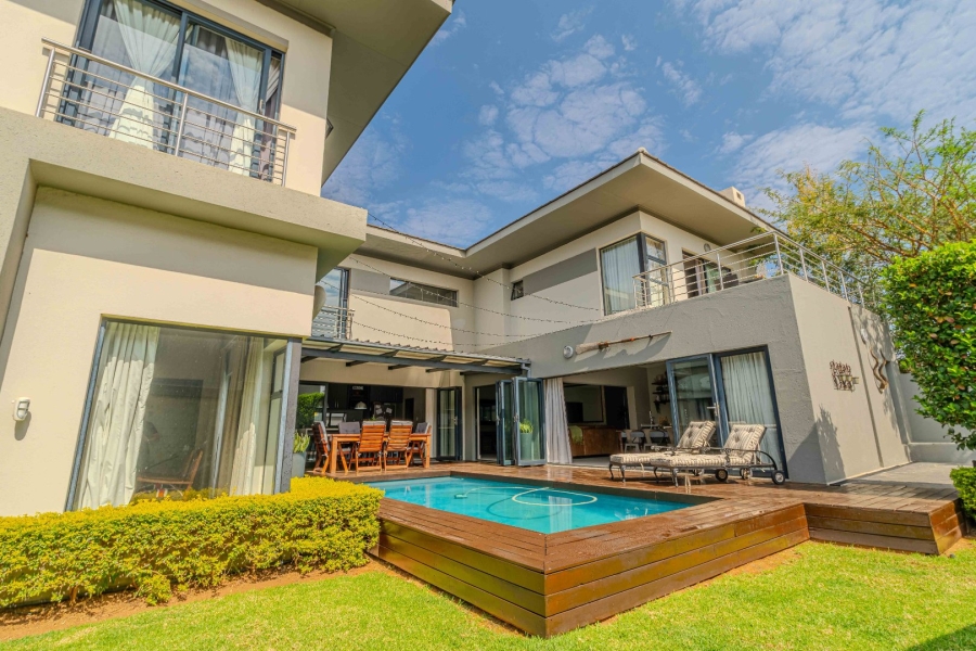 5 Bedroom Property for Sale in Lombardy Gauteng