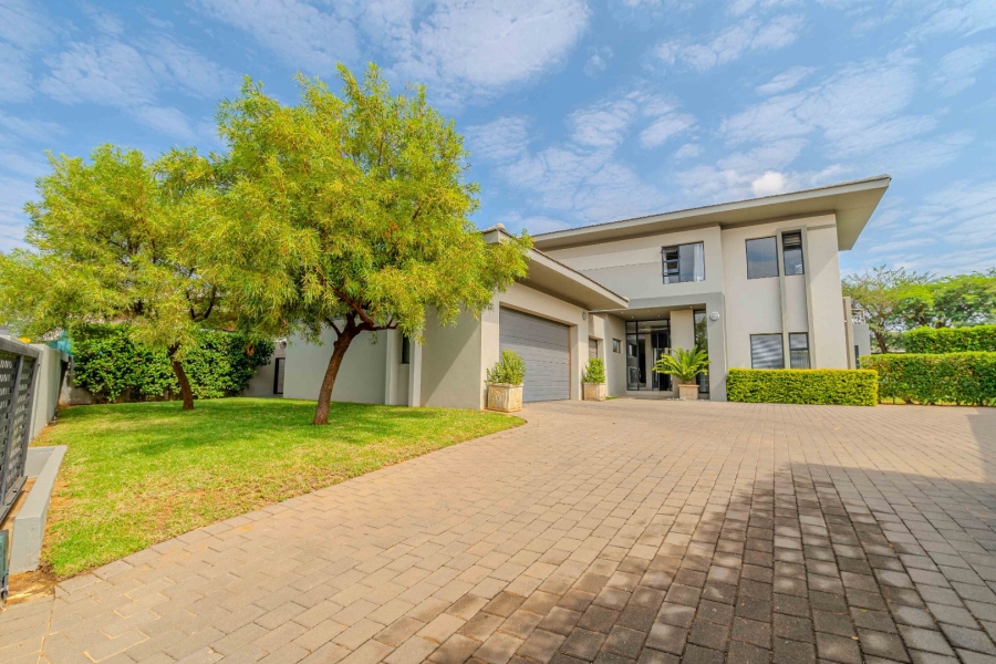 5 Bedroom Property for Sale in Lombardy Gauteng