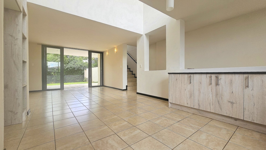 1 Bedroom Property for Sale in Lombardy Gauteng