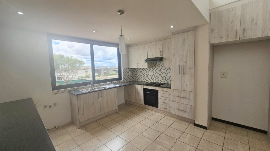 1 Bedroom Property for Sale in Lombardy Gauteng