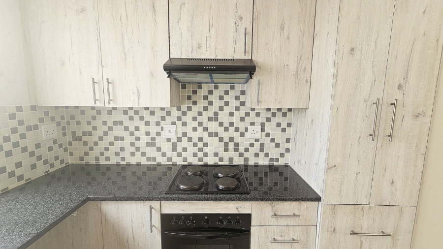 1 Bedroom Property for Sale in Lombardy Gauteng