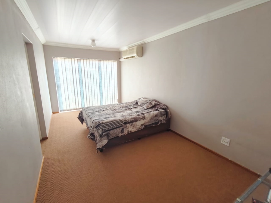4 Bedroom Property for Sale in Vaal Marina Gauteng