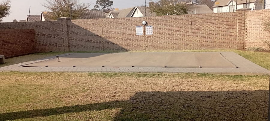 To Let  Bedroom Property for Rent in Willow Park Manor Gauteng