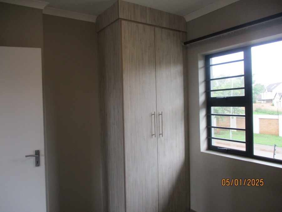 To Let  Bedroom Property for Rent in Willow Park Manor Gauteng