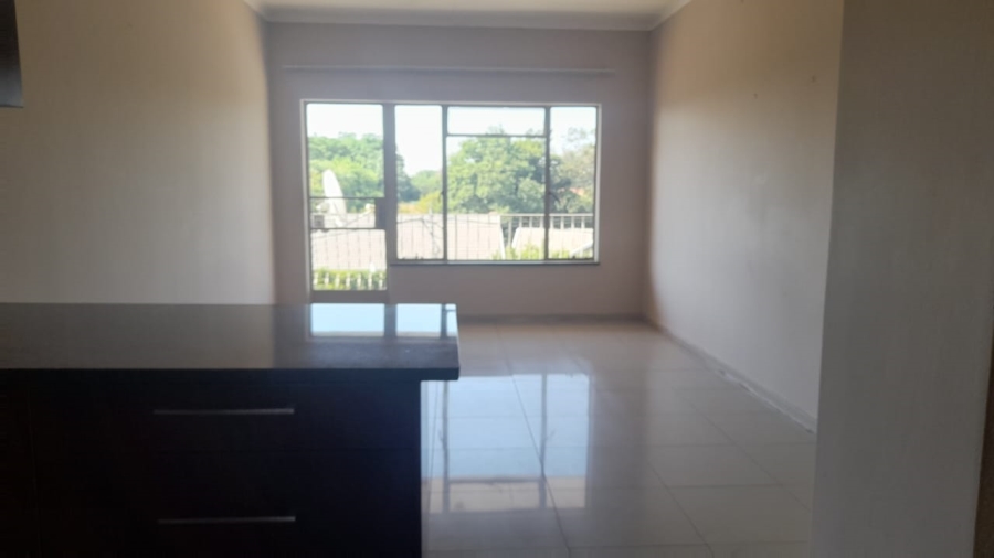To Let 2 Bedroom Property for Rent in Lombardy East Gauteng