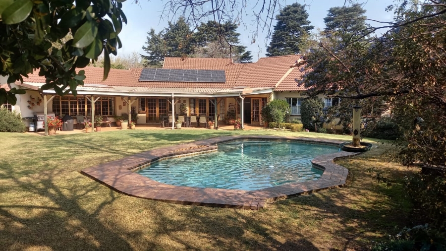 4 Bedroom Property for Sale in Bedfordview Gauteng