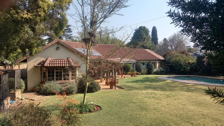 4 Bedroom Property for Sale in Bedfordview Gauteng