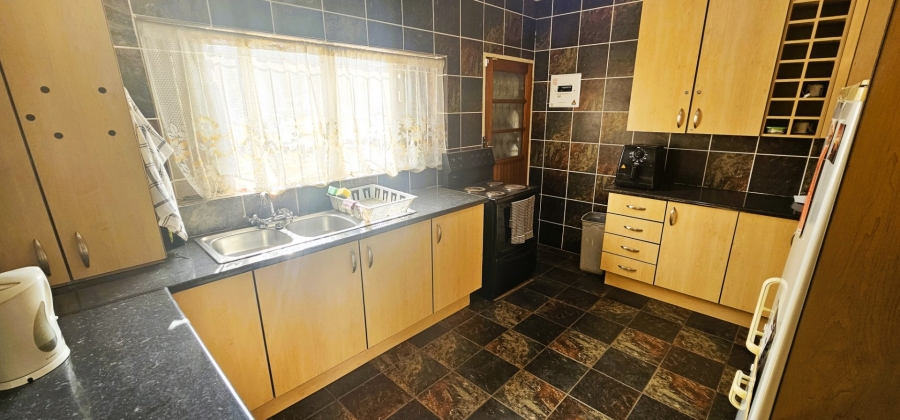 4 Bedroom Property for Sale in Vaal Marina Gauteng