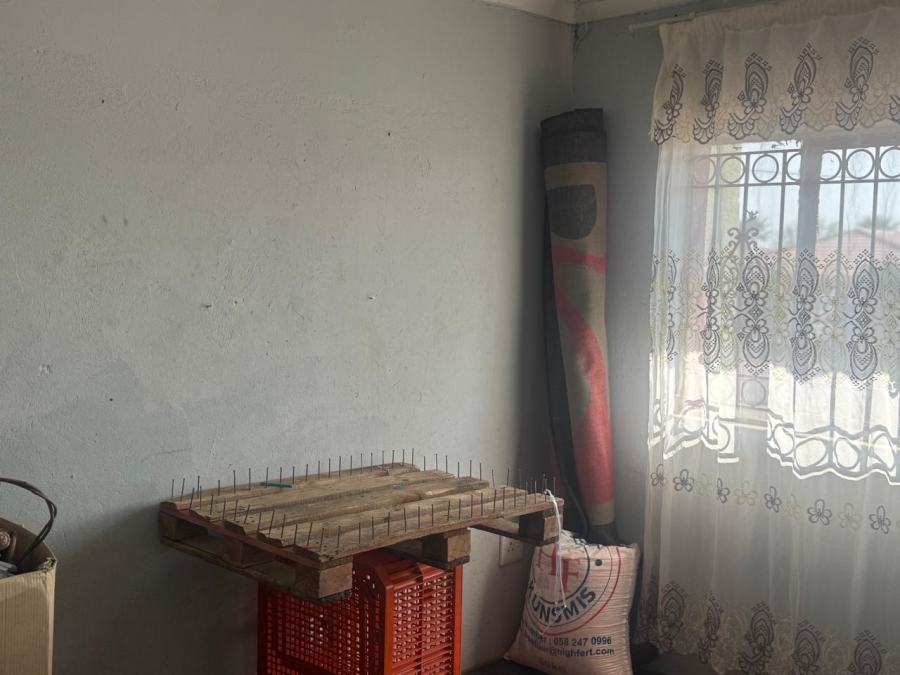 5 Bedroom Property for Sale in Eldorado Park Gauteng