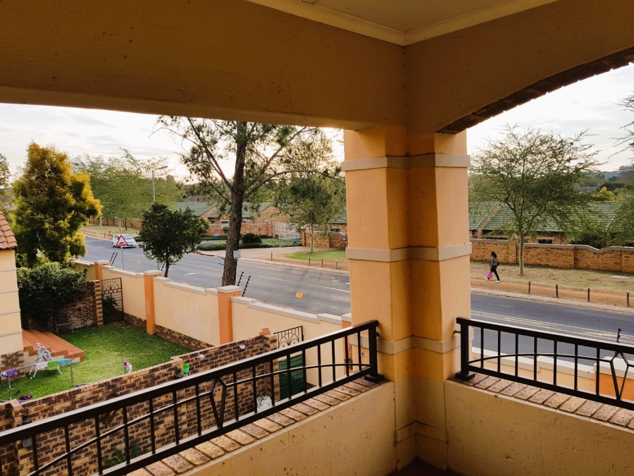 To Let 3 Bedroom Property for Rent in Equestria Gauteng