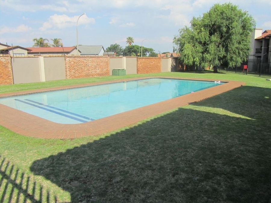 2 Bedroom Property for Sale in Van Dyk Park Gauteng
