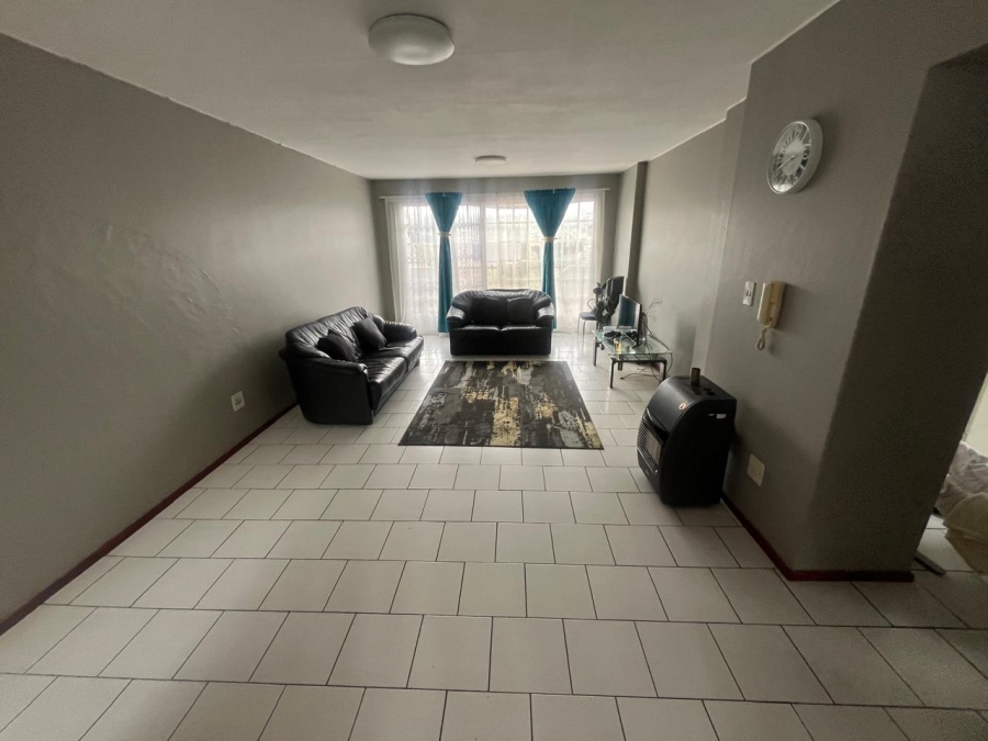 To Let 2 Bedroom Property for Rent in Ridgeway Gauteng
