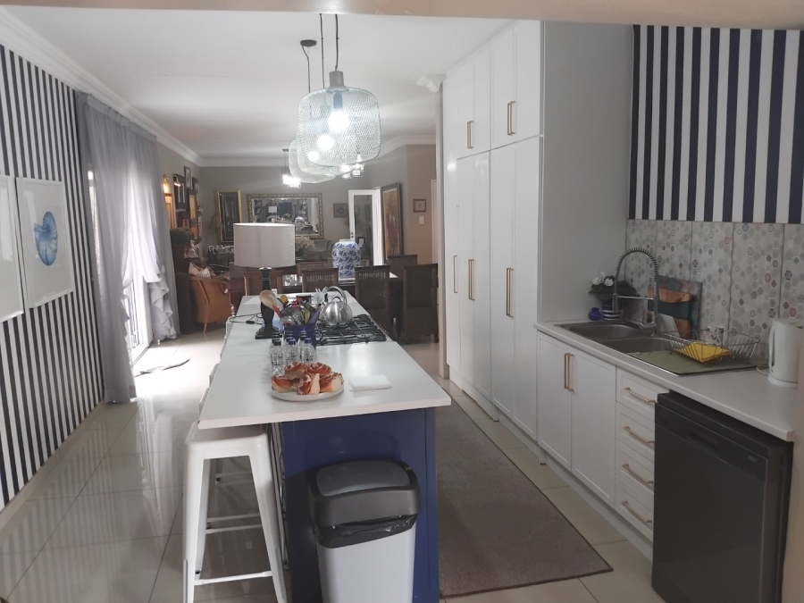 3 Bedroom Property for Sale in Dawnview Gauteng