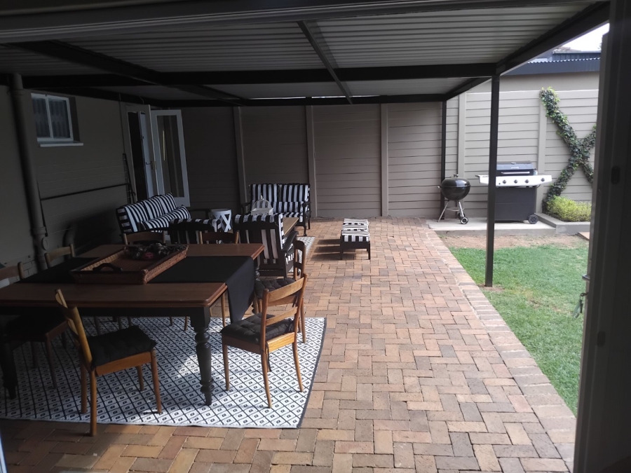 3 Bedroom Property for Sale in Dawnview Gauteng