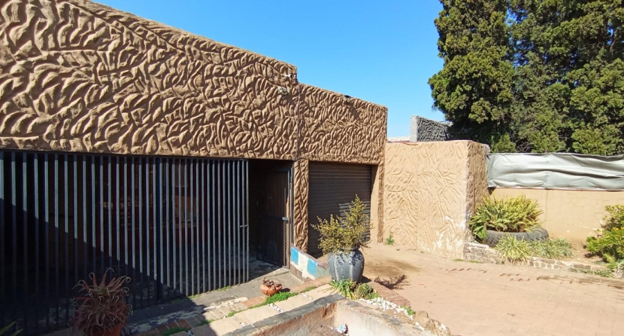 3 Bedroom Property for Sale in Elsburg Gauteng