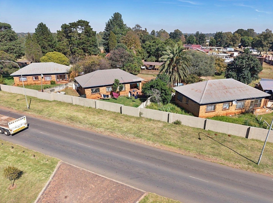 9 Bedroom Property for Sale in Putfontein Gauteng