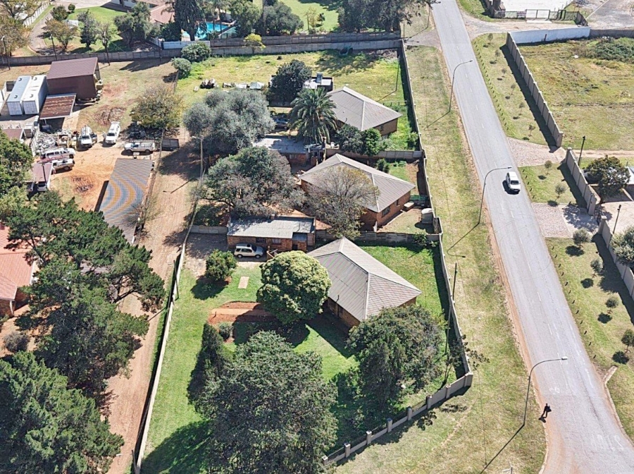 9 Bedroom Property for Sale in Putfontein Gauteng