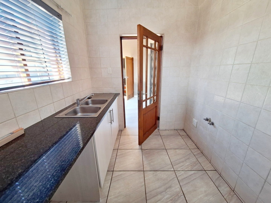 4 Bedroom Property for Sale in Thatchfield Estate Gauteng