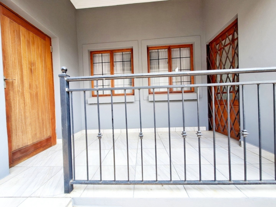 4 Bedroom Property for Sale in Thatchfield Estate Gauteng