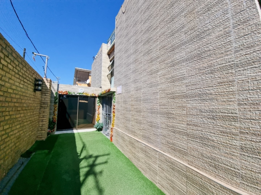 Commercial Property for Sale in Rosettenville Gauteng