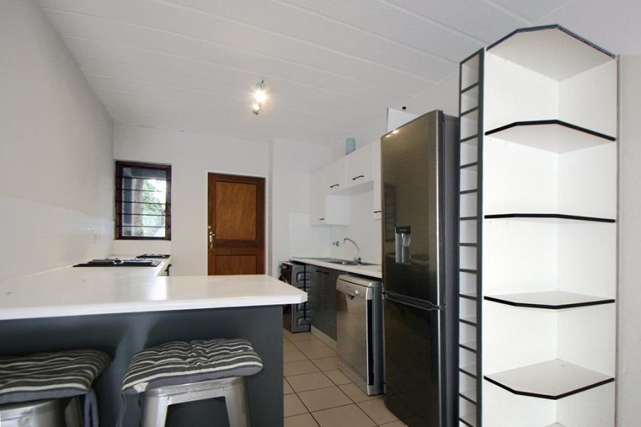 To Let 2 Bedroom Property for Rent in Craighall Park Gauteng