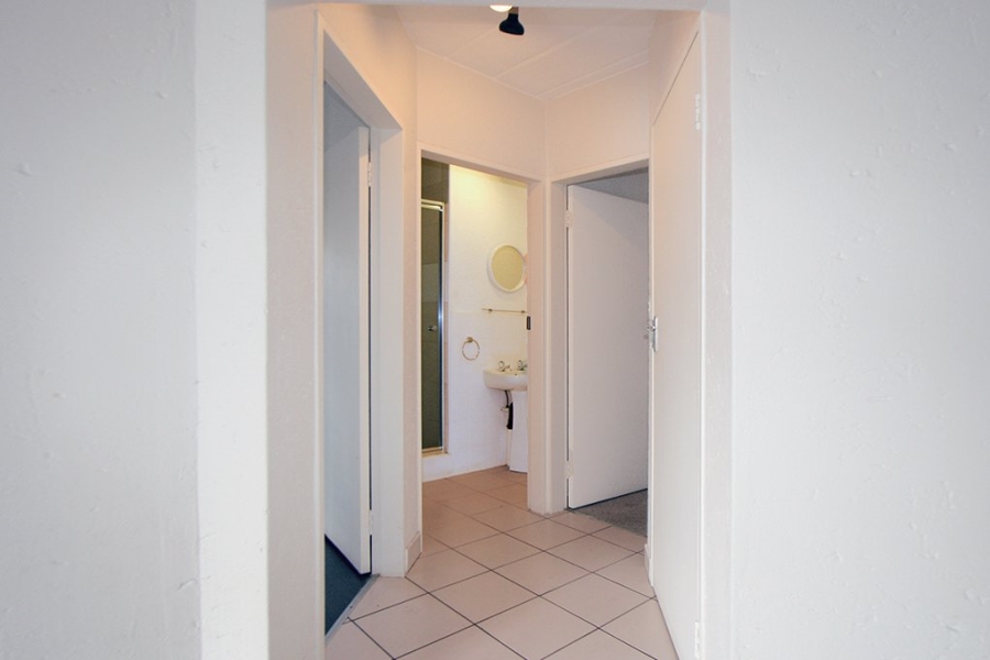 To Let 2 Bedroom Property for Rent in Craighall Park Gauteng