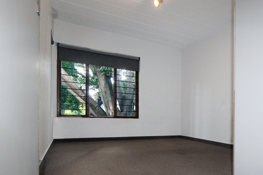To Let 2 Bedroom Property for Rent in Craighall Park Gauteng