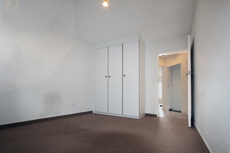 To Let 2 Bedroom Property for Rent in Craighall Park Gauteng